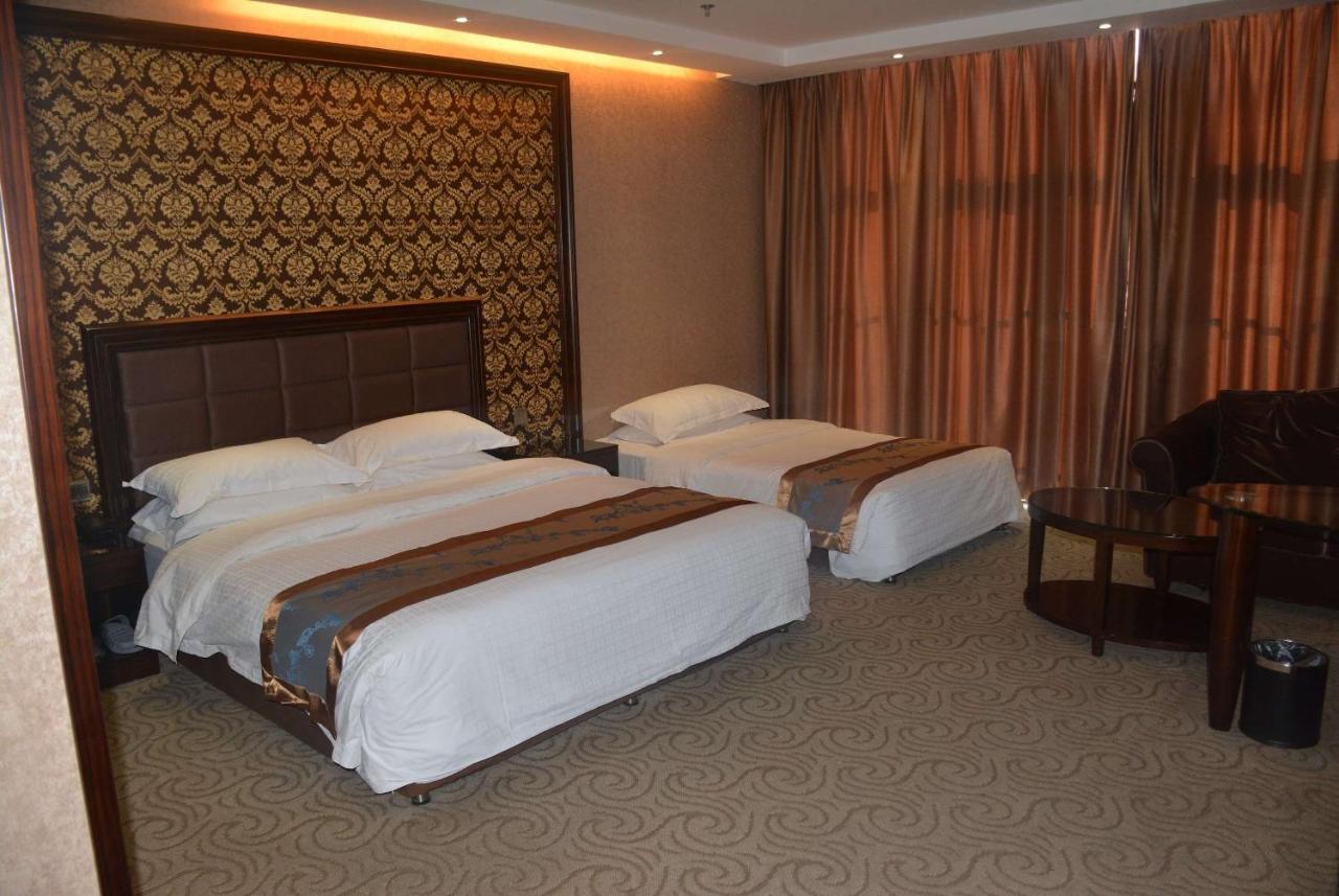Days Guomen Hotel Beijing