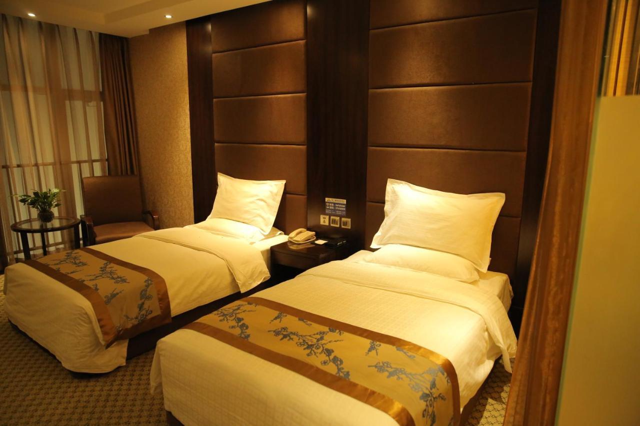 Days Guomen 4* Beijing